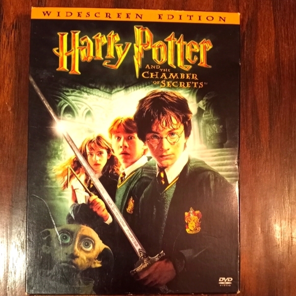 HARRY POTTER And The Chamber of Secrets on DVD - Picture 1 of 2